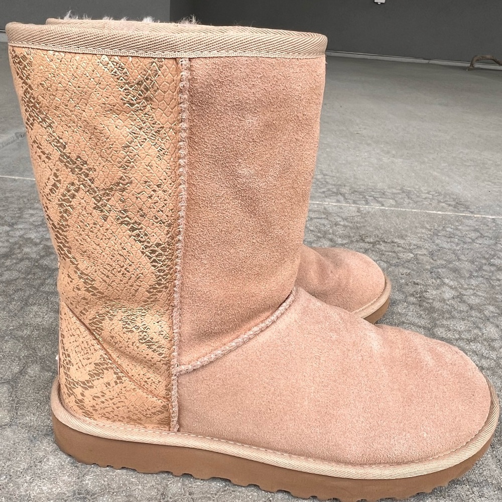 UGG Tan and Gold Winter Boots with Plush Design